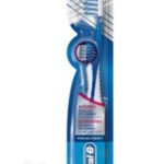 ORAL B BROSSE A DENTS PRO EXPERT COMPLETE 40M